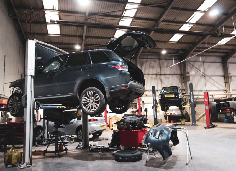 Range Rover Repair Garage