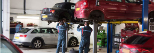 Top 5 Car Service Centers to get your Car repaired in UAE